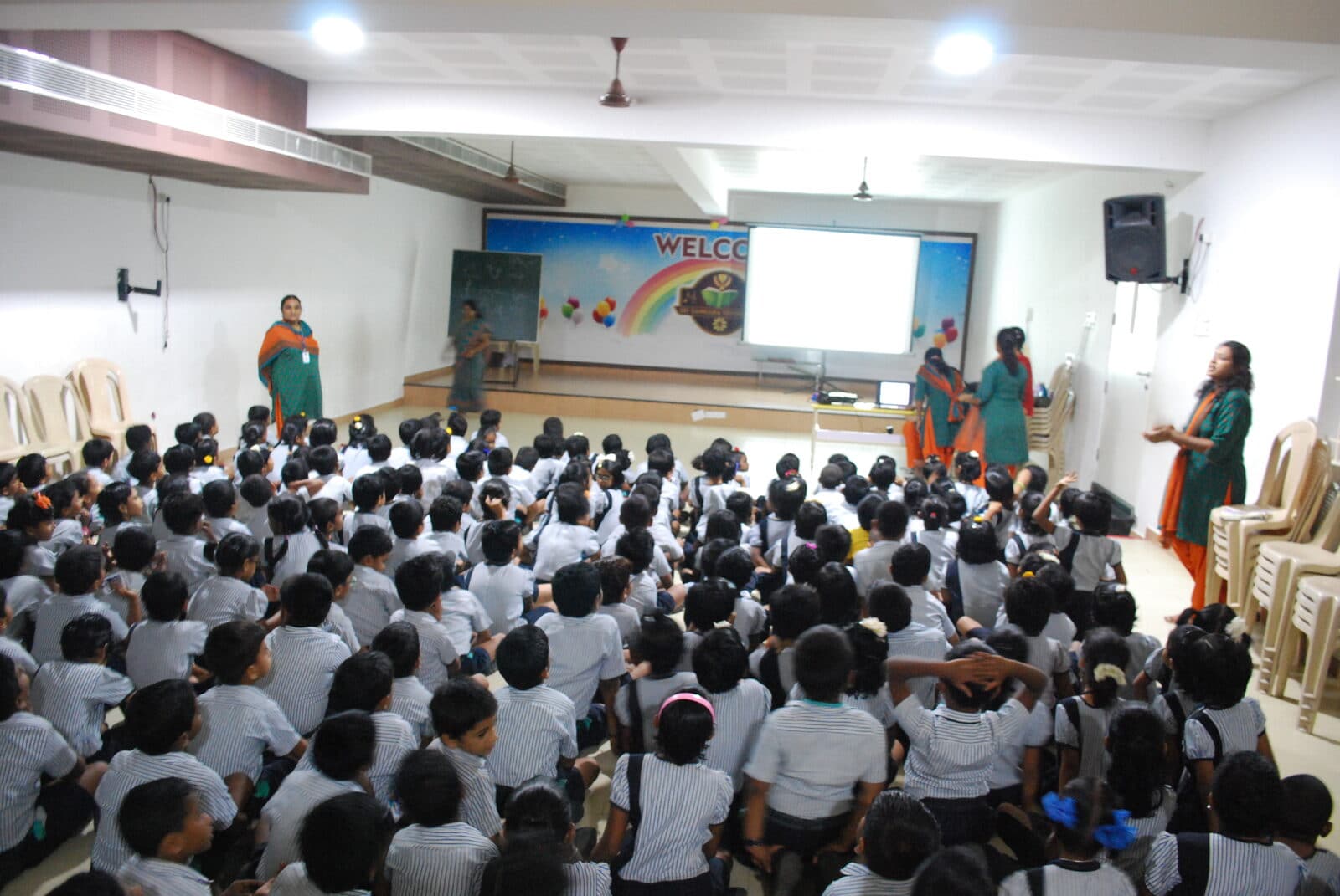 Indoor auditorium at SSV